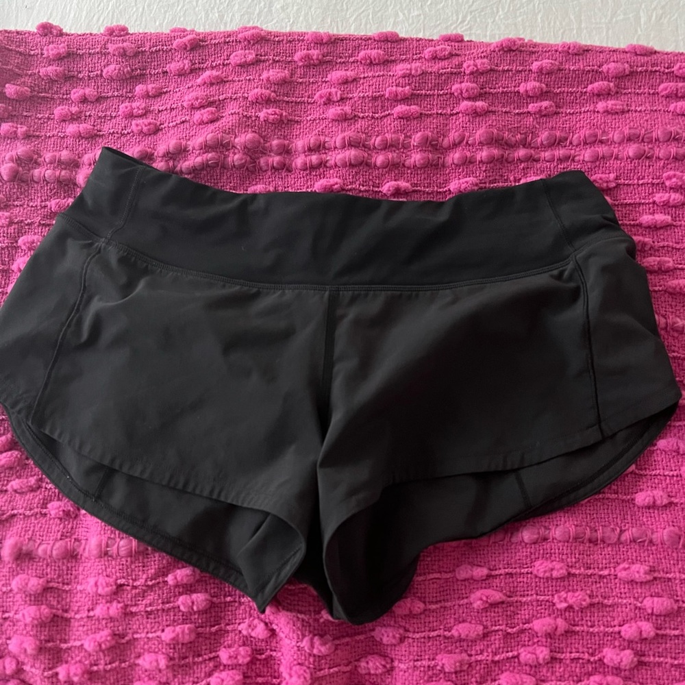 Lululemon speed up shorts 2.5 inseam